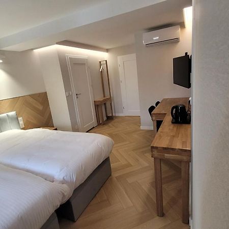 Hotel & Restauracja Wroblewscy Karniewo Экстерьер фото