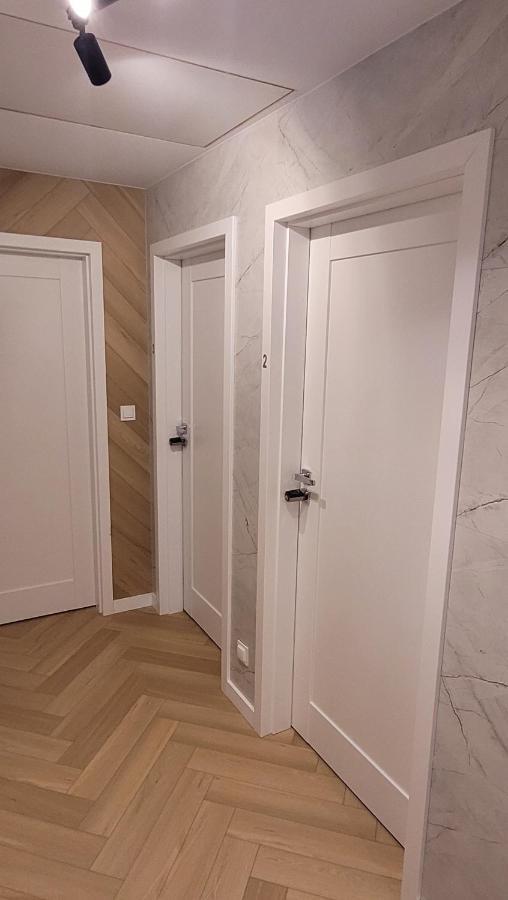 Hotel & Restauracja Wroblewscy Karniewo Экстерьер фото